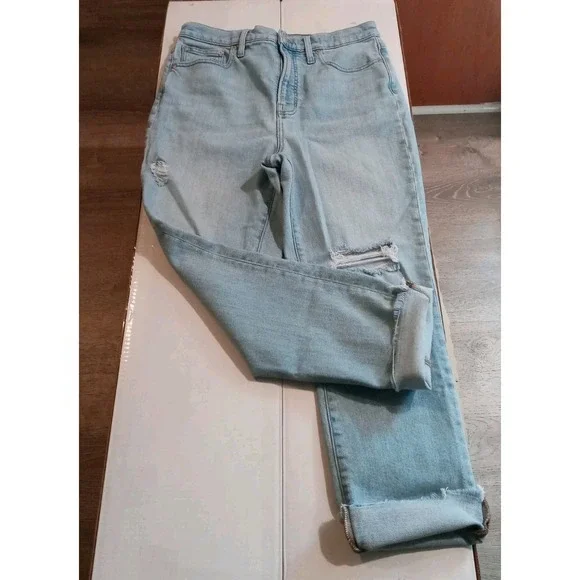 Madewell High Rise Perfect Vintage Jean 90s Mom Jean $135. Size 29. Excellent. - Picture 4 of 16